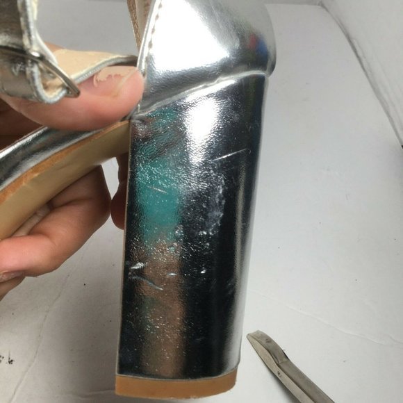 Hype Women's Ankle Strap Open Toe Block Heels Silver Size 7 - Picture 6 of 9